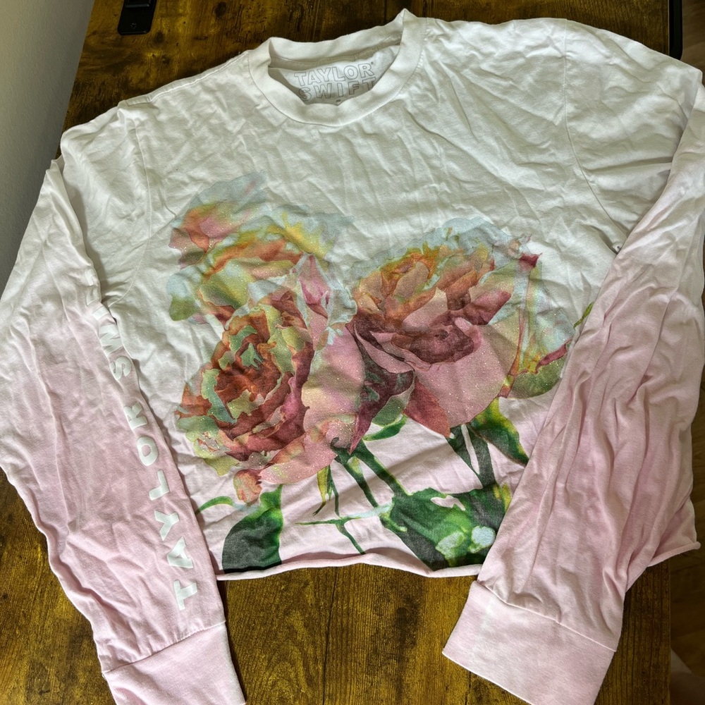 Cropped Rose Glitter Longsleeve